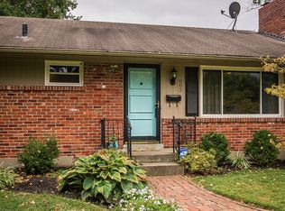 802 Stivers Rd, Woodlawn Park, KY 40207