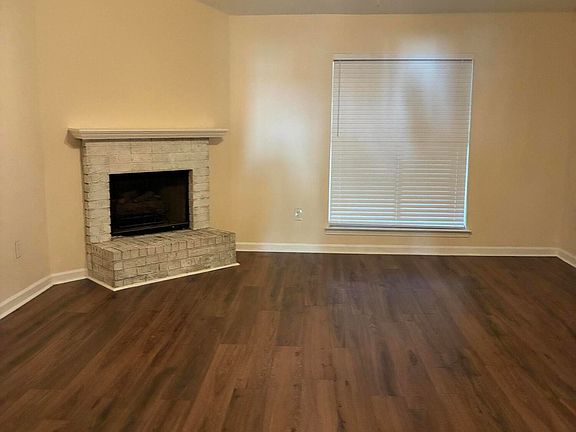 4th image of 6515 Jamestown Ave