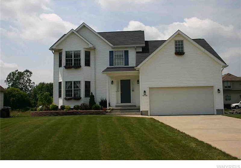 1st image of 5774 Woodruff Dr