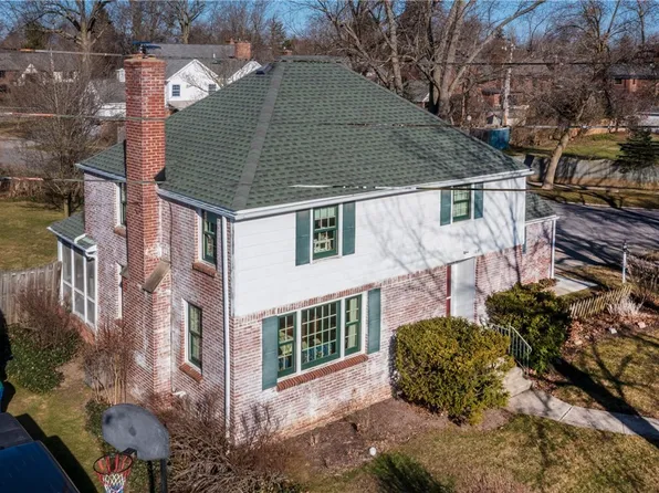 189 Berryman Dr, Amherst, NY 14226