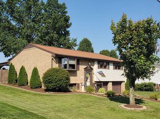 4030 Crestwood Dr, Gibsonia, PA