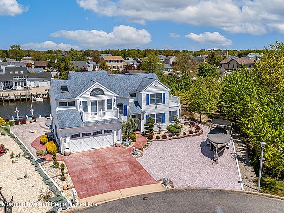 4th image of 407 Hidden Harbor Pl