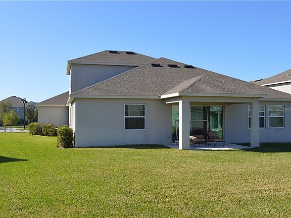 5th image of 16065 Hickory Marsh Ln
