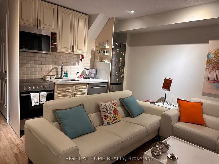 1830 Lake Shore Blvd E #GROUND — Photo 29