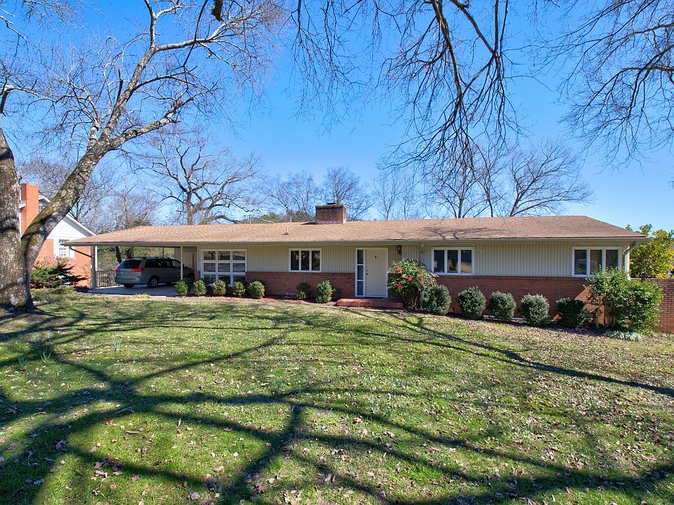 1st image of 1017 N Rivermont Pl