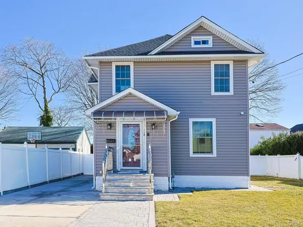 110 Melrose Avenue, East Rockaway, NY 11518