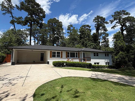 4th image of 3933 Rockbridge Rd