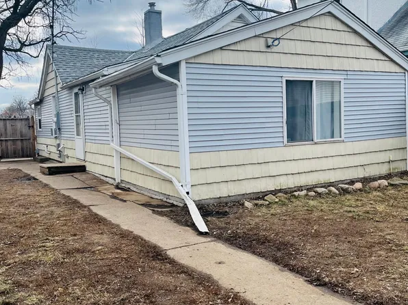 19 Magnolia Ave E, Saint Paul, MN 55117