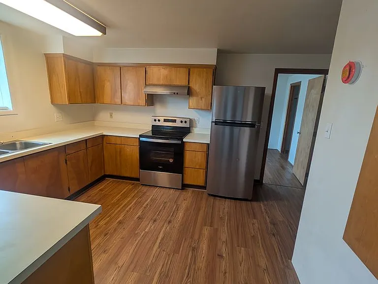 105 N Broad St — Photo 1