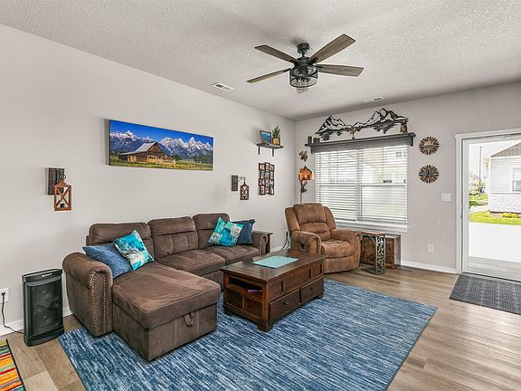 4th image of 2601 NW 30th Ln