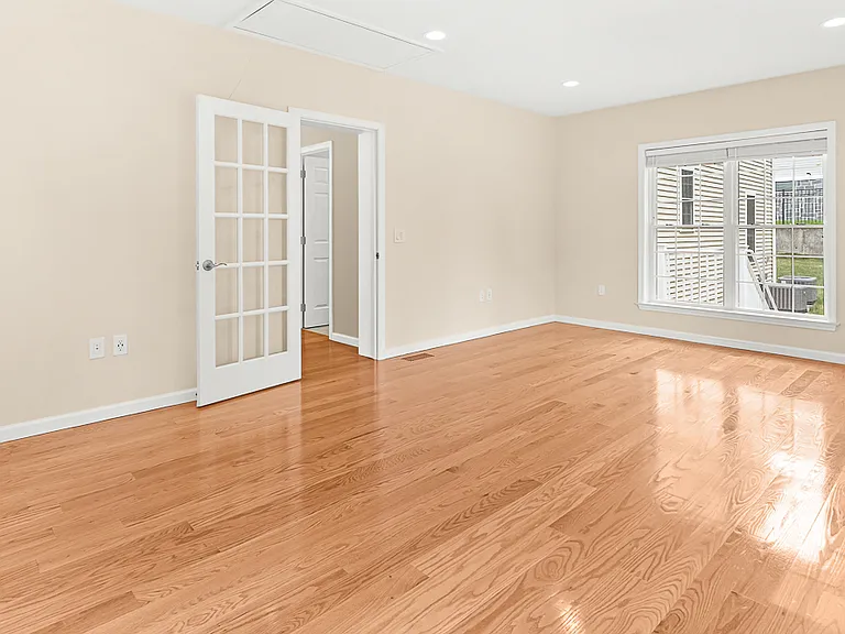 18 Grant Rd — Photo 12