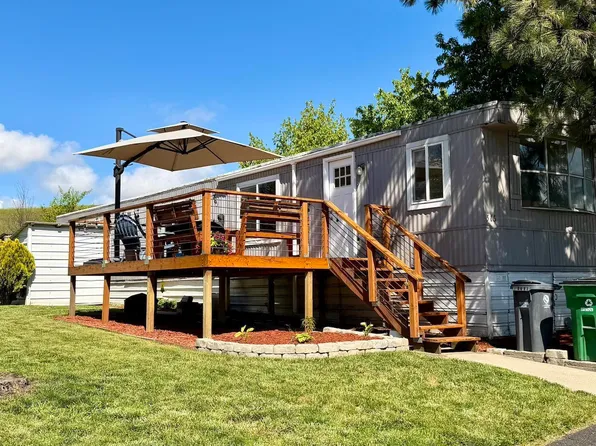 411 N Almon St Spc 506, Moscow, ID 83843