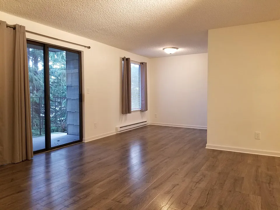 91 SE 11th Ave #203