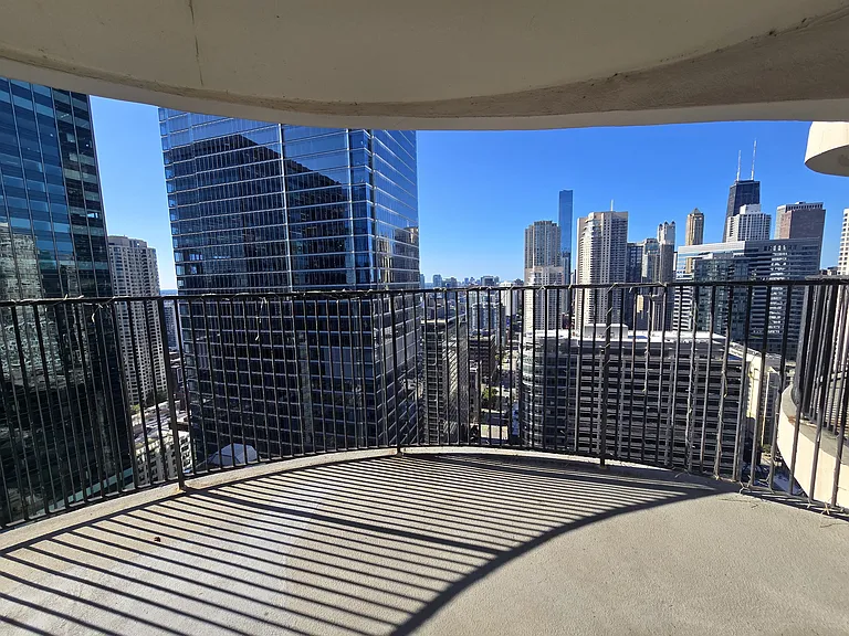 300 N State St #3704 — Photo 9