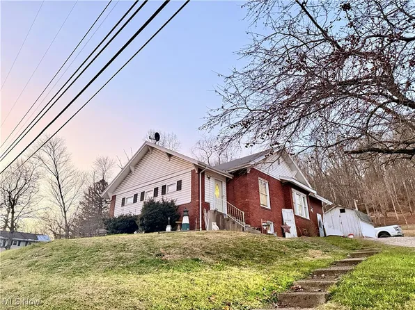 1044 State Route 541, Coshocton, OH 43812