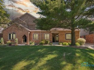 1275 Applegate St #4, Waterville, OH 43566