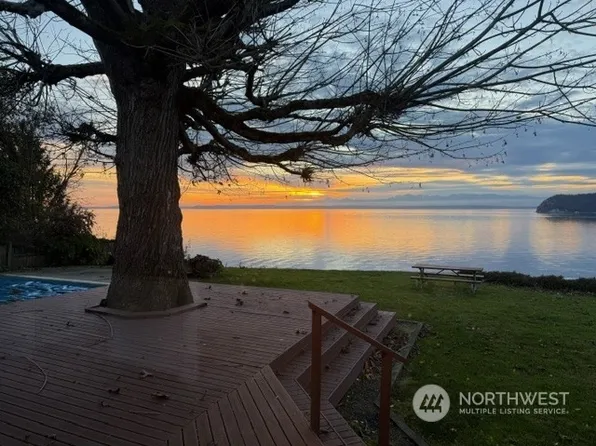 10332 Marine View Drive, Mukilteo, WA 98275