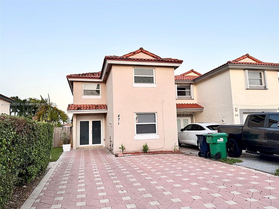 1st image of 871 SW 104th Ct #871