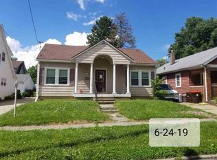 703 E Corrington Ave, Peoria, IL