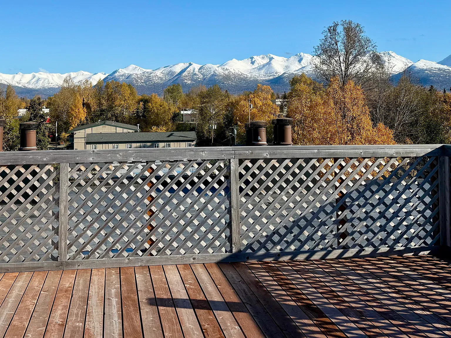 2 bed, 900 sqft, $2,500 — Photo 2