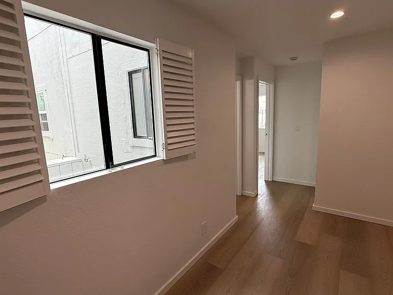 RC - 1630 Oakdale, Ave., San Francisco, CA, 94124 — Photo 30