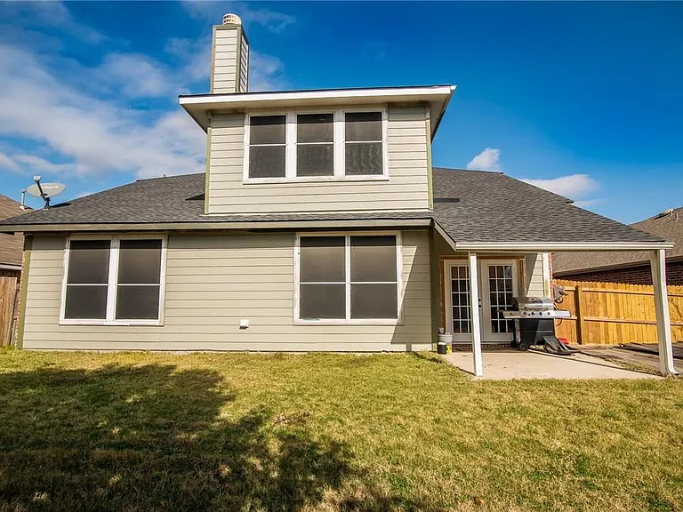 1412 Kittyhawk Dr — Photo 16