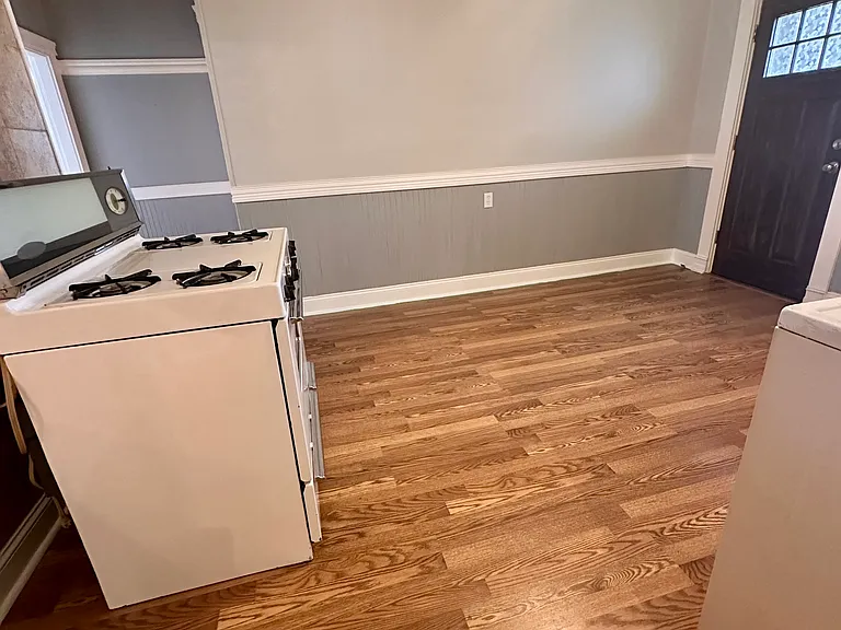 7 Dupont St #1L — Photo 11