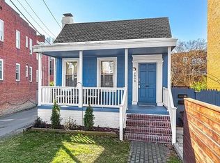 2803 W Grace St, Richmond, VA 23221
