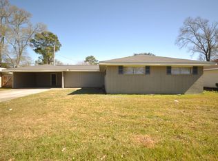4027 Louisiana Ave, Lake Charles, LA 70607