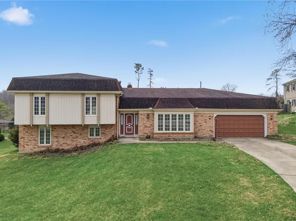 6835 Saint Laurent Cir, Centerville, OH 45459