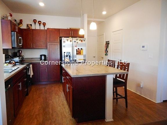 5th image of 460 Kamaaha Ave APT 14