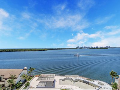 100 Lakeshore Drive #757, North Palm Beach, FL, 33408