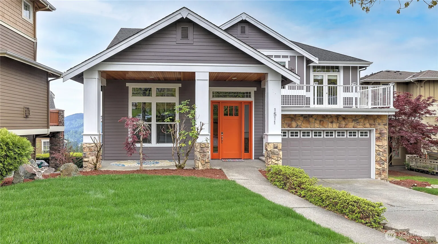1511 25th Avenue NE photo 1