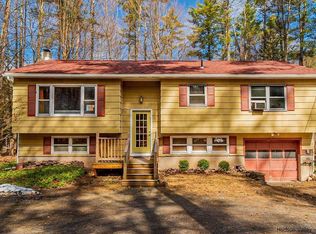 12 Niles Dr, Woodstock, NY 12498
