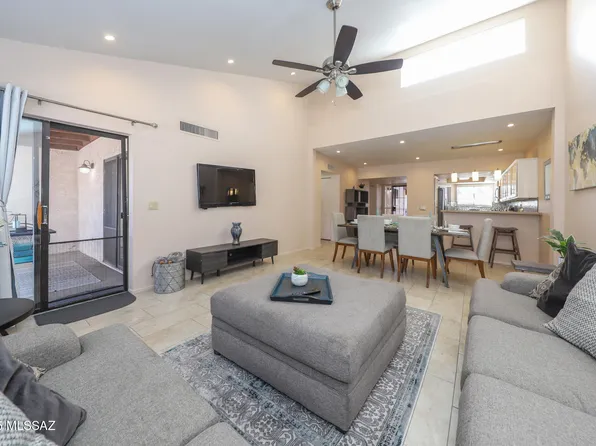 2835 E Weymouth Cir, Tucson, AZ 85716