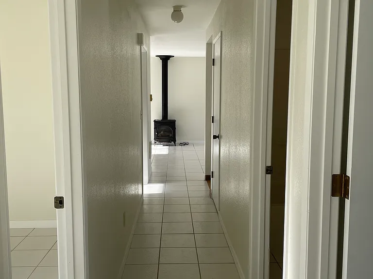 1163 Puget Dr SE — Photo 8