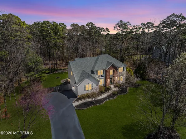 29 Erin Drive, Jackson, NJ 08527