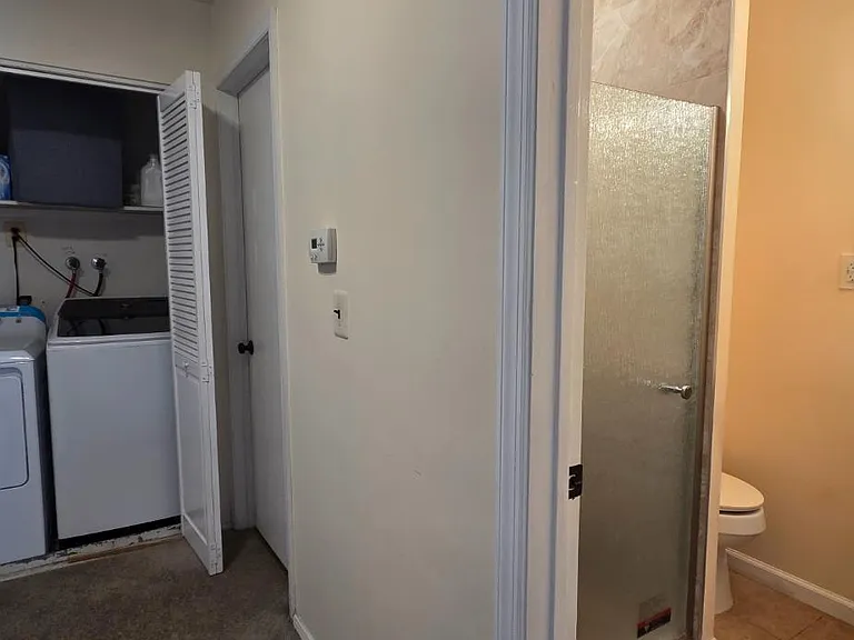 5 Stanley Ave — Photo 15