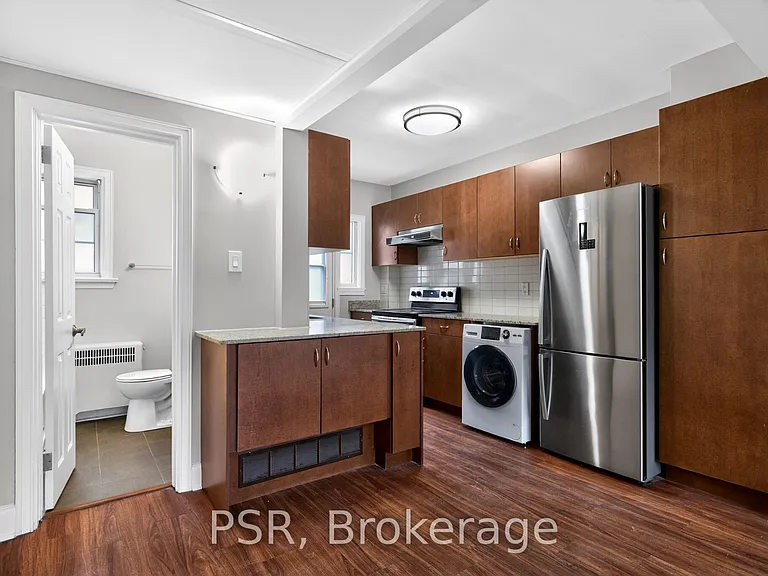 1365 Bayview Ave #U12 — Photo 11