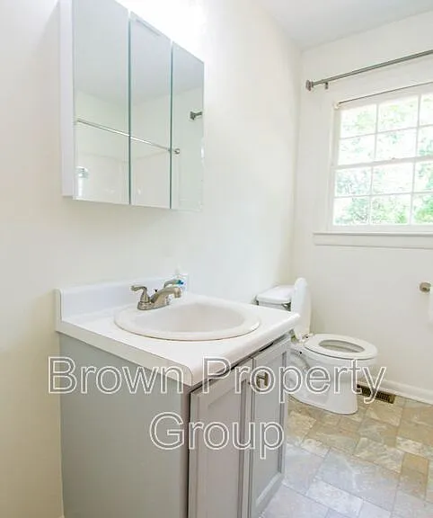 4408 Wellington Dr — Photo 13