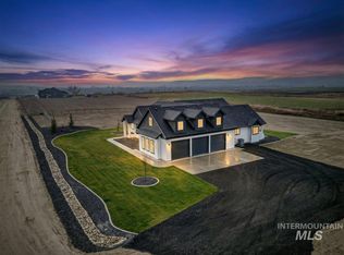 25889 Clydesdale Ln, Parma, ID 83660