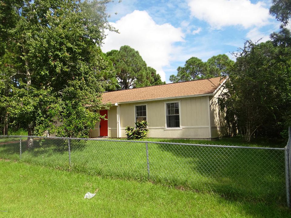 1st image of 879 Carnation Ave SE