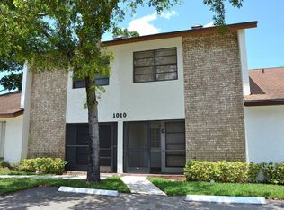 1010 Parkside Green Dr APT B, Greenacres, FL 33415