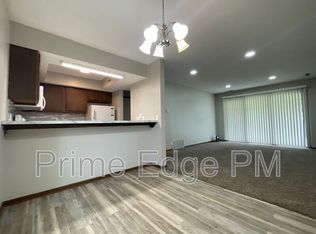 6235 Holdrege St APT D11, Lincoln, NE 68505