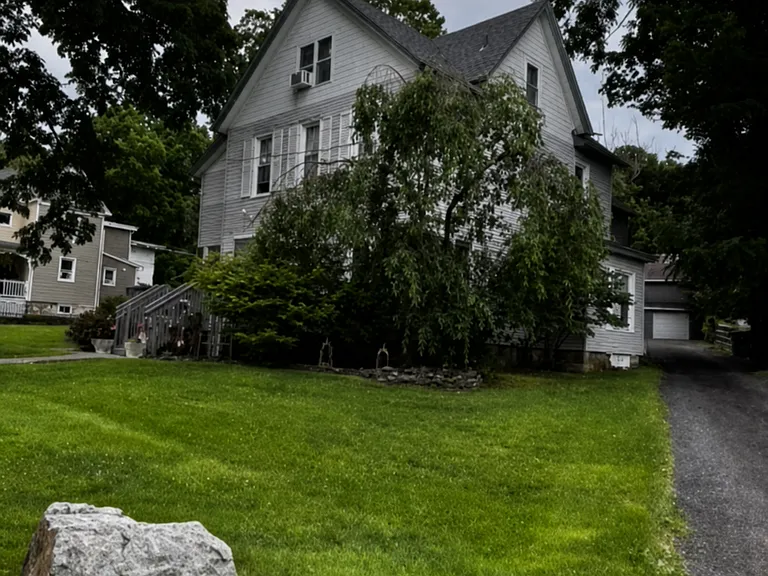 7 Brighton Ave #A — Photo 1