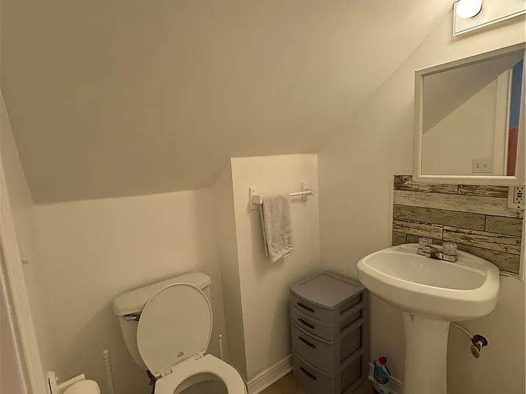 4444 Main St — Photo 15
