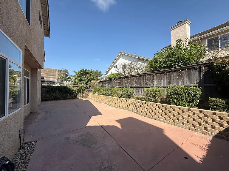 4729 Ellington St — Photo 18