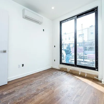 Rented by Nooklyn NYC LLC | media 34