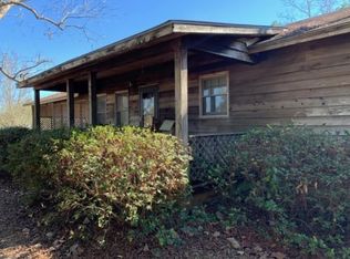 2051 Wadley Rd, Waycross, GA 31503