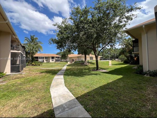 5981 Washington St APT 219